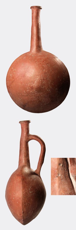 Red Lustrous Wheelmade Ware lentoid flask